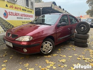 Renault Megane Classic 1.4 16V Authentique Cool...