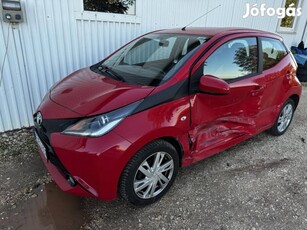 Toyota Aygo 1.0 x-play X Play-Style -Conectivit...