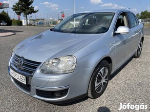 Volkswagen Jetta 1.9 PD TDI Comfortline friss m...