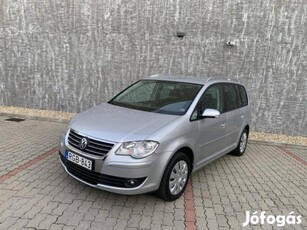 Volkswagen Touran 2.0 PD TDI Highline