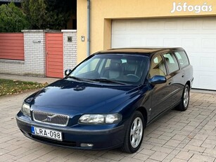 Volvo V70 2.4 D [D5] (Automata) Remek Állapot A...