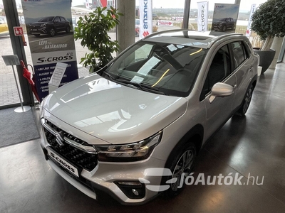 SUZUKI S-Cross