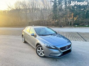 Volvo V40 1.6 D [D2] Kinetic Akár 1 Év Garanciával