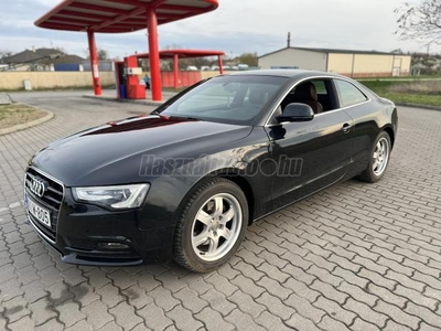 AUDI A5 2.0 TDI DPF COUPE Szervizelve. friss vizsgával! parkolóradar elöl-hátul!