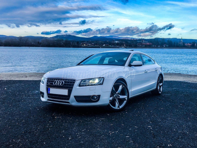 AUDI A5 3.0 TDI DPF quattro S-tronic