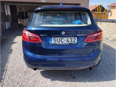 BMW 220d (Automata)