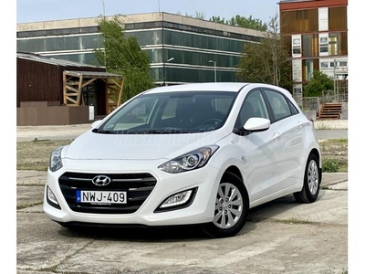 HYUNDAI I30 1.6 CRDi LP ISG Business Life 63Ekm!Magyar.vez.szervízkönyv!