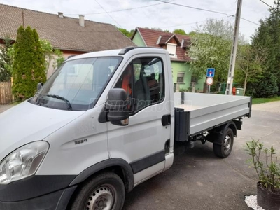 IVECO DAILY 35 S 11 3750