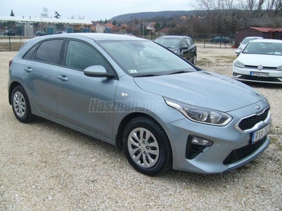 KIA CEE'D Ceed 1.4 T-GDI Silver SZERVIZKÖNYV. SÁVTARTÓ. PARK.RADAR. TOLATÓKAMERA. ÜLÉS+KORMÁNYFŰTÉS. TEMPOMAT