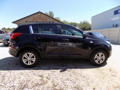 KIA SPORTAGE 1.7 CRDi EX GYÁRI FÉNYEZÉS // LEINFORMÁLHATÓ ELŐÉLET //