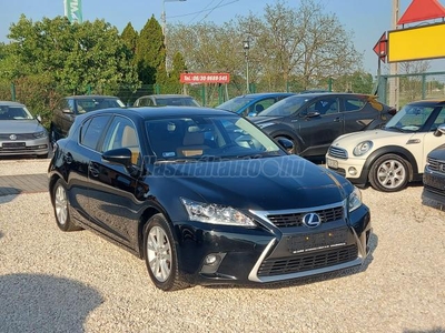 LEXUS CT 200h Executive Leather&Navigation (Automata) LED-XENON-BŐR-16 ALU-ESŐ SZENZOR-T.RADAR-T.KAMERA-208eKm