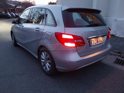 MERCEDES-BENZ B-OSZTÁLY B 180 BlueEFFICIENCY