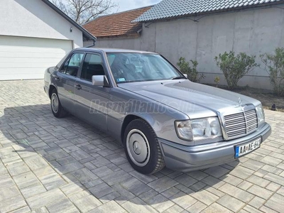 MERCEDES-BENZ W 124