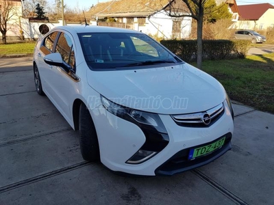 OPEL AMPERA E-Pioneer (Automata)