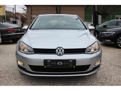 VOLKSWAGEN GOLF VII 1.2 TSI BMT Trendline /110 LE MOTORRAL /RADAR-ELŐL-HÁTUL/ ÜLÉSFŰTÉS/ KLÍMA/