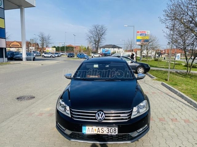 VOLKSWAGEN PASSAT VII Variant 2.0 CR TDI Alltrack 4Motion BMT DSG Alltrack