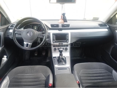 VOLKSWAGEN PASSAT VII Variant 2.0 CR TDI BMT Highline