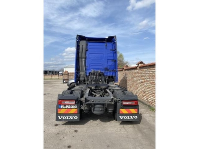 VOLVO FH 42T