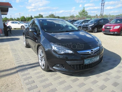 OPEL ASTRA J GTC 1.6 T Sport / BI-XENON / NAVI / 20 ZOLL / BŐR /