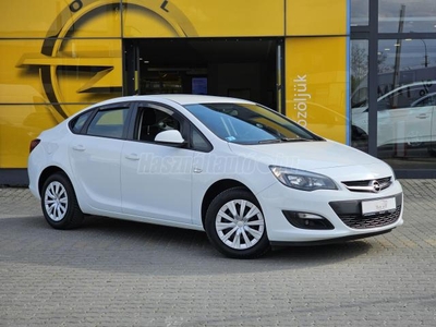 OPEL ASTRA J Sedan 1.4 T Enjoy Első tulajtól. Magyarországi. VALÓS KM!