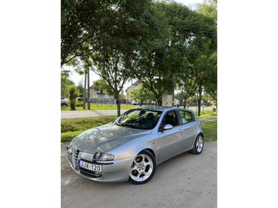 ALFA ROMEO 147 1.9 JTD Distinctive