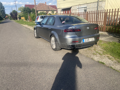 ALFA ROMEO 159 2.2 JTS Distinctive