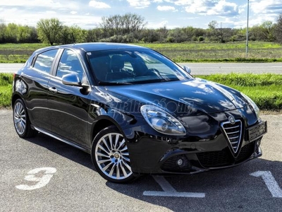 ALFA ROMEO GIULIETTA 1.4 TB Distinctive QV-Line/Vezetett Szervízkönyv