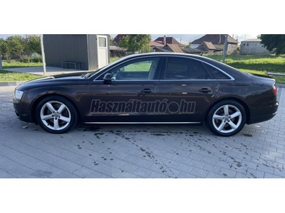 AUDI A8 4.2 V8 TDI DPF quattro Tiptronic ic