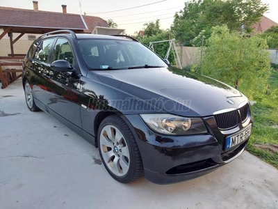 BMW 318i Touring