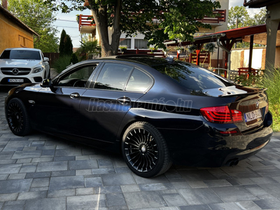 BMW 530d xDrive (Automata)