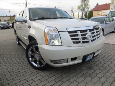 CADILLAC ESCALADE 6.2 V8 Elegance (Automata) ESV!LONG!GYÖNGYHÁZFEHÉR!MAGYAR!