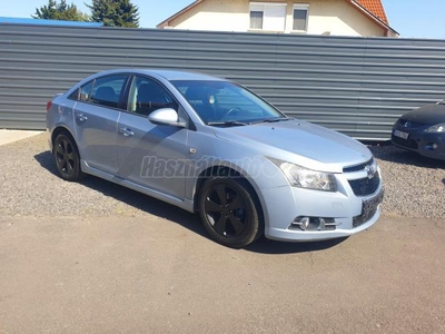 CHEVROLET CRUZE 1.6 LS Plus Friss műszaki -tempomat