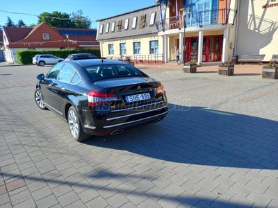 CITROEN C5 2.2 HDi Exclusive (Automata)