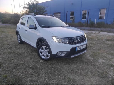 DACIA SANDERO 0.9 TCe Stepway Arctic Első tulajdonos-Leinformálható