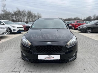 FORD FOCUS 1.5 TDCI ST-Line Black NAVI! ÜLÉS+KORMÁNYFŰTÉS!