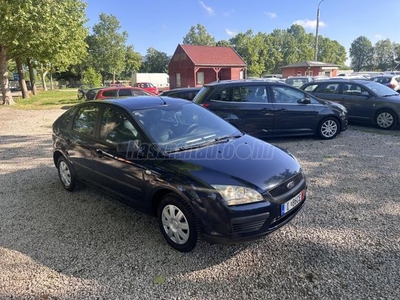 FORD FOCUS 1.6 TDCi Ghia