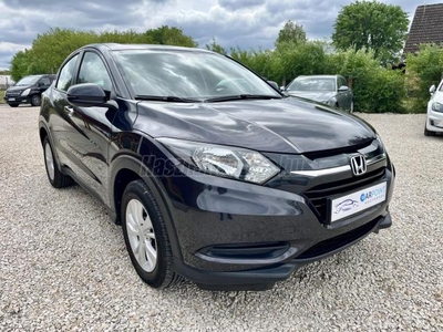 HONDA HR-V 1.5 Comfort Végig márkaszervizben szervizelt. Gyári fény