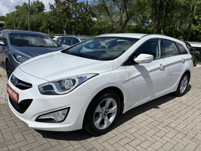 HYUNDAI I40 1.6 GDI Premium Teljes szervizmúlt.megkímélt állapot!!!