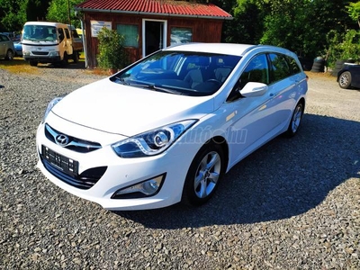 HYUNDAI I40 1.7 CRDi HP Premium 125.000 Km!!!