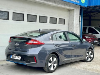 HYUNDAI IONIQ hybrid 1.6 GDi Comfort+Navigációs cs. DCT 3 év Garancia - Magas felszereltség