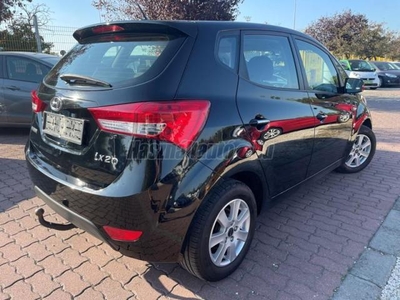 HYUNDAI IX 20 ix20 1.6 DOHC Style (Automata) 100.000 km!Vezetett szervizkönyves!1 napon belül elvihető!