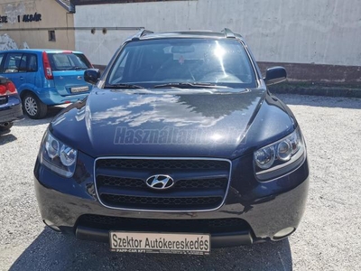 HYUNDAI SANTA FE 2.2 CRDi Premium 4WD.130.000 KM!.7-SZEMÉLYES..NAPFÉNYTETŐ.ÜLÉSFŰTÉS.DIGIT KLÍMA!