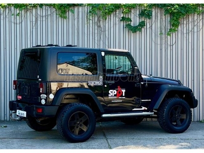 JEEP WRANGLER 2.8 CRD Rubicon (Automata) Hard Top Tető...Motor kopog!