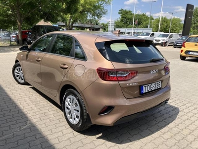 KIA CEE'D Ceed 1.0 T-GDI Silver MY22-es modell. Magyar. Szervizkönyv. Kamera. Áfás