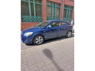 KIA CEE'D Pro1.4 EX Limited