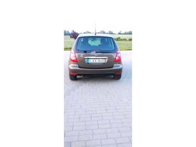 MERCEDES-BENZ A 150 BlueEFFICIENCY Avantgarde