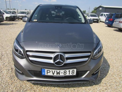 MERCEDES-BENZ B 200 7G-DCT Magyarországi autó. első tulajdonostól-AUT.--156LE