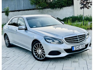 MERCEDES-BENZ E 200 BlueTEC Elegance (Automata)