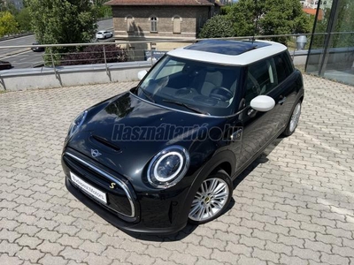 MINI MINI COOPER SE magyar 23eKm teljes extra