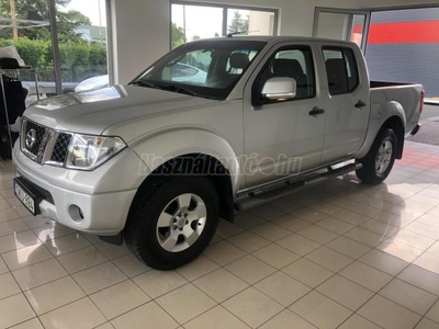 NISSAN NAVARA 4WD Double 2.5D Platinum